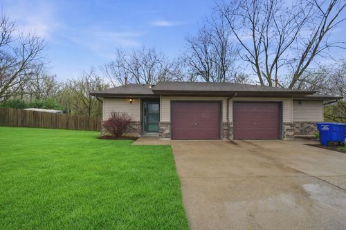 5128 Bel Aire Rd, Des Moines, IA, 50310-2937 | Card Image
