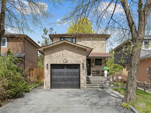16 Blossom Ave, Brampton, ON, L6X2W3 | Card Image