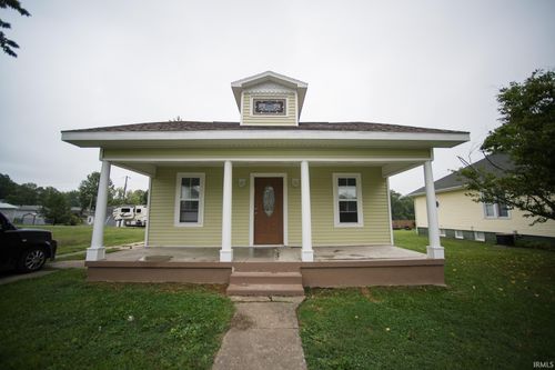 307 W 10th St, Bicknell, IN, 47512-1034 | Card Image