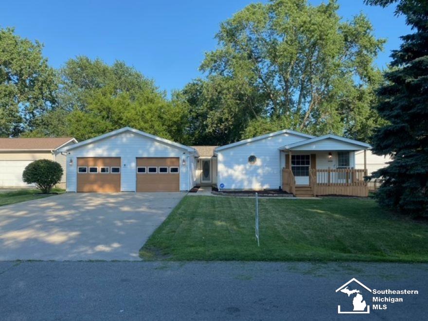 Norway St, Monroe, MI 48161
