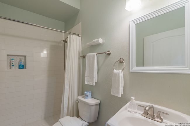 412 Warren St, House other with 7 bedrooms, 6 bathrooms and null parking in San Antonio TX | Image 24