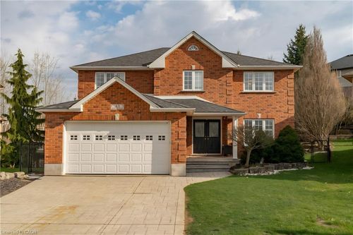 43 Ardwood Pl, Kitchener, ON, N2A4C3 | Card Image