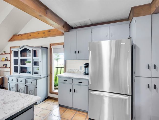 176 Enchanted Dr, House other with 5 bedrooms, 3 bathrooms and null parking in Enchanted Oaks TX | Image 12