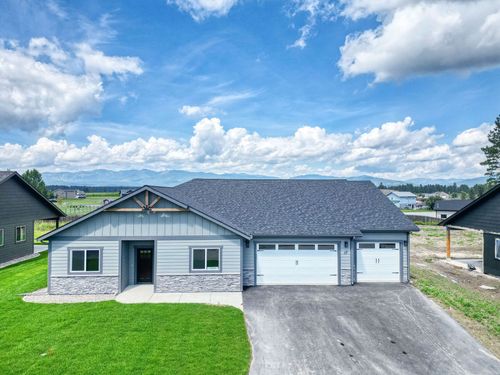 37 Hodgson Ct, Columbia Falls, MT, 59912-9663 | Card Image