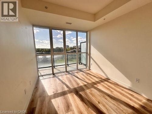 906-128 King St N, Waterloo, ON, N2J0E9 | Card Image