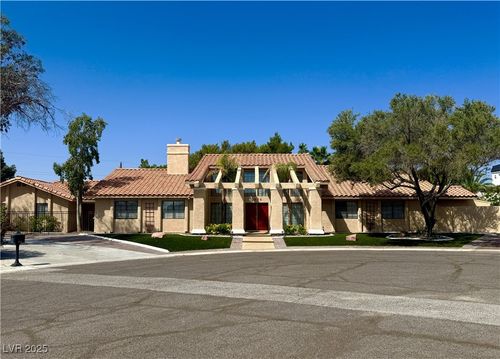 2975 Montessouri Street, Las Vegas, NV, 89117 | Card Image