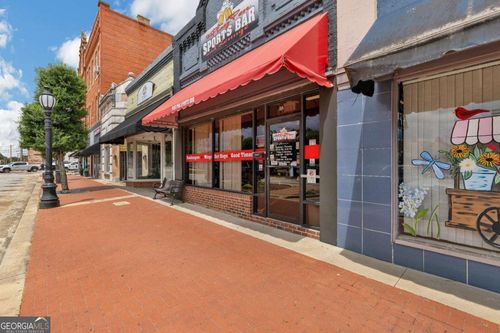 112 Main St, Barnesville, GA, 30204-1432 | Card Image