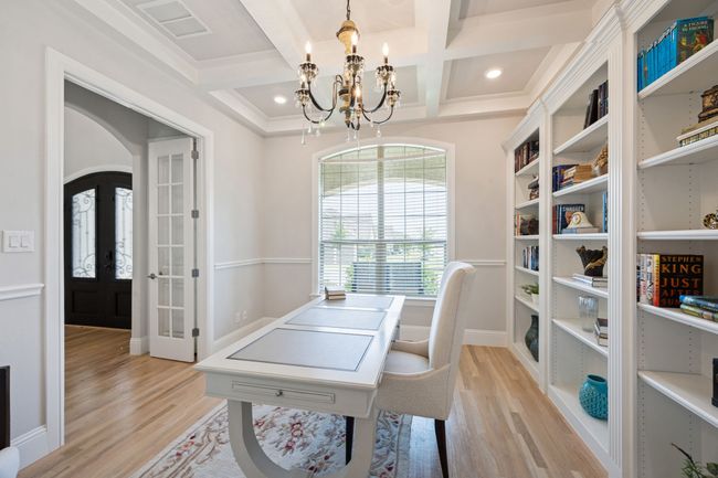 717 Sir Barton Trl, House other with 5 bedrooms, 6 bathrooms and null parking in Keller TX | Image 4