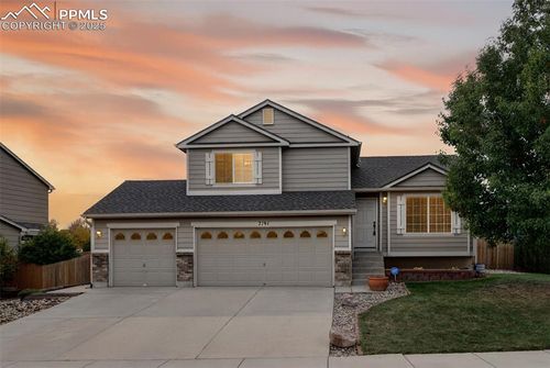 7191 Creekfront Dr, Fountain, CO, 80817-4035 | Card Image