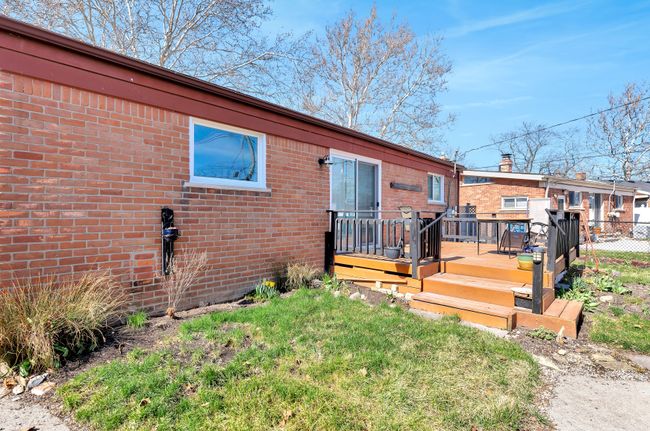 7486 Plainfield St, House other with 3 bedrooms, 2 bathrooms and null parking in Dearborn Heights MI | Image 6