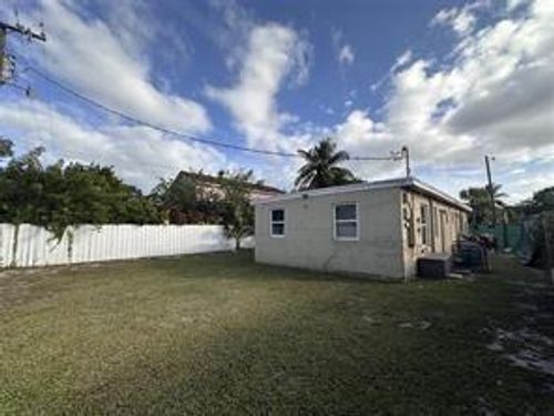 2-728 Sw 6th St, Dania Beach, FL, 33004-4906 | Card Image