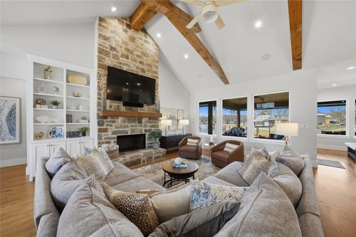 405 Rosemary Dr, Trinidad, TX, 75163-5113 | Card Image