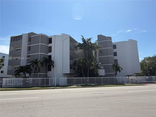 apt-201-2000 Biarritz Dr, Miami Beach, FL, 33141-4468 | Card Image