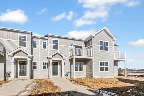 267 Kingsport Dr, South Elgin, IL, 60177-2903 | Card Image