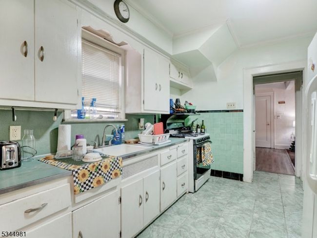 1580 Summit Ave, House other with 3 bedrooms, 1 bathrooms and null parking in Hillside NJ | Image 7