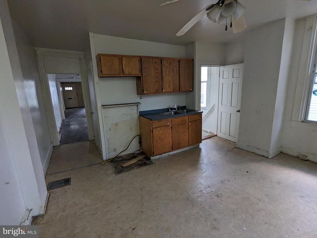 719 E 41 St St, Home with 3 bedrooms, 2 bathrooms and null parking in BALTIMORE MD | Image 8