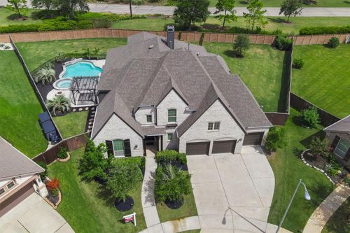10002 Galileo Ln, Rosharon, TX, 77583-4633 | Card Image