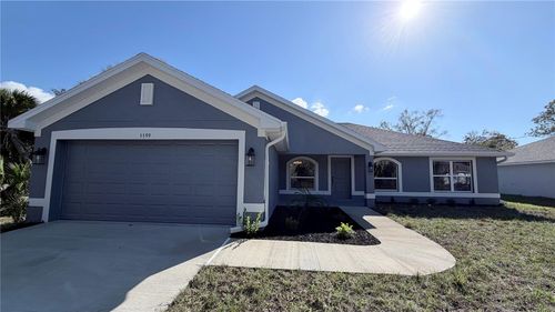 5599 Centro Ave, NORTH PORT, FL, 34288-4735 | Card Image