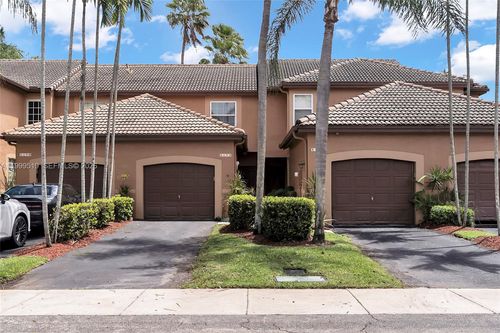 4-1492 Veracruz Ln, Weston, FL, 33327-1737 | Card Image