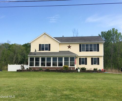 70 Island View Rd, Cohoes, NY, 12047-4930 | Card Image
