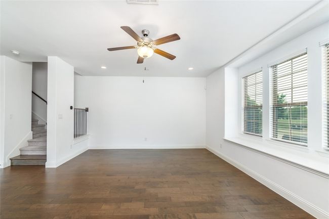 7301 Chief Spotted Tail Dr, Townhouse with 3 bedrooms, 3 bathrooms and null parking in Mckinney TX | Image 14