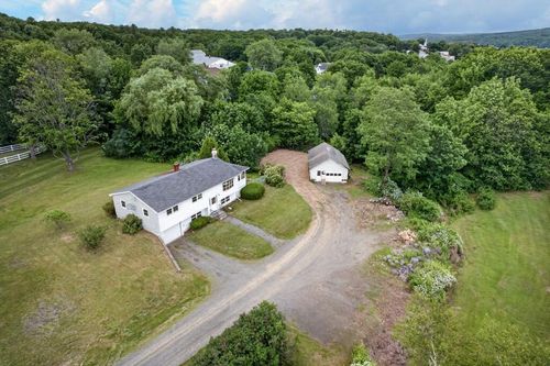 28 Marine Street, Winterport, ME, 04496 | Card Image