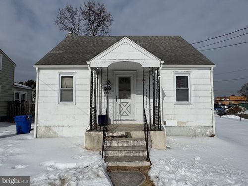 33 Morris Ave, BURLINGTON, NJ, 08016-2638 | Card Image