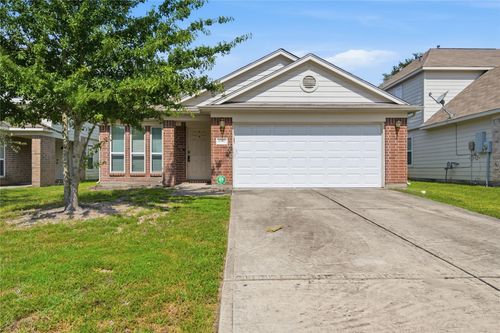 16882 Accolade Way, Conroe, TX, 77385-2002 | Card Image
