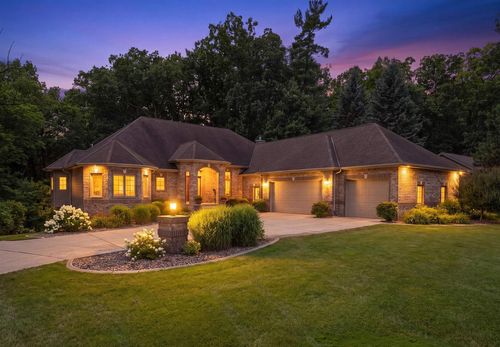2870 Sleepy Hollow Drive, BELLEVUE, WI, 54311 | Card Image