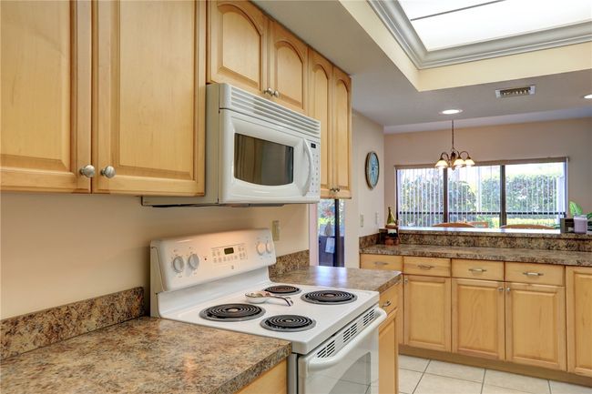 APT-101 - 6175 S Mirror Lake Dr, House attached with 2 bedrooms, 2 bathrooms and null parking in Sebastian FL | Image 21