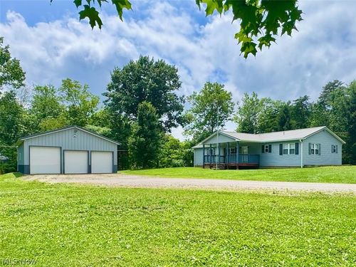 30 Lakeview Dr, Vincent, OH, 45784-5586 | Card Image