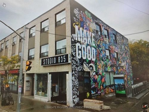d-835 Bloor St W, Toronto, ON, M6G1M1 | Card Image