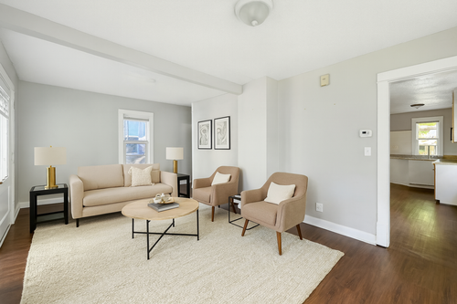 2024 Queen Ave N, Minneapolis, MN, 55411-2412 | Card Image