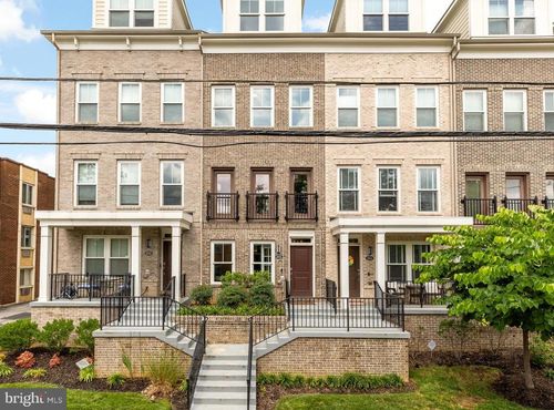 3052 7th St Ne, WASHINGTON, DC, 20017-1409 | Card Image