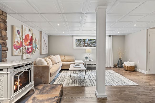 1262 Sunbury Rd, House other with 5 bedrooms, 3 bathrooms and 4 parking in South Frontenac ON | Image 29