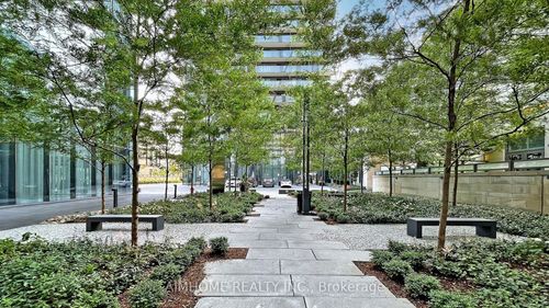 3102-65 St Mary St, Toronto, ON, M5S0A6 | Card Image
