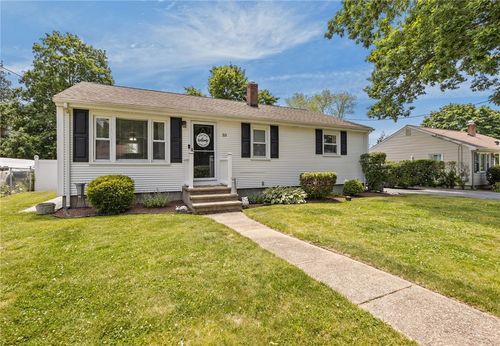 33 Fairhaven Rd, Cumberland, RI, 02864-4708 | Card Image
