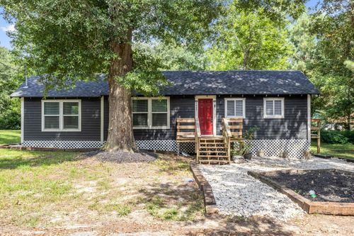 1007 S Pecan St, Woodville, TX, 75979-5532 | Card Image