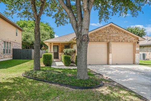 1817 Bill Baker Dr, Austin, TX, 78748-3018 | Card Image
