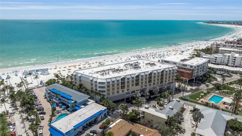 611-915 Seaside Dr, SARASOTA, FL, 34242-2575 | Card Image