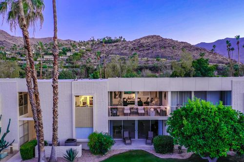 451 Desert Lakes Dr, Palm Springs, CA, 92264-5511 | Card Image