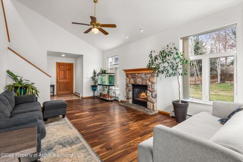 138 Dakota Meadows Dr, Carbondale, CO, 81623-1633 | Card Image