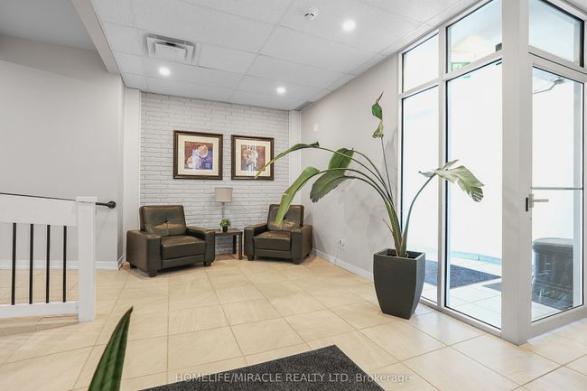 8-12 York St W, Home with 0 bedrooms, 18 bathrooms and null parking in Ridgetown ON | Image 4