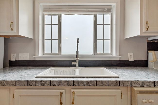 1515 Lakeside Dr, House other with 3 bedrooms, 2 bathrooms and null parking in Harbor Beach MI | Image 14