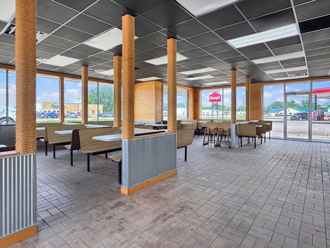 Interior updates include corrugated steep and twine rope accents | Image 13