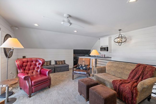 34-2nd Floor _ Family Room.jpg | Image 16