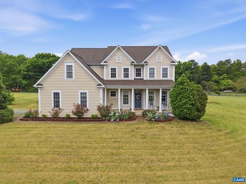 172 Glebe Ln, Scottsville, VA, 24590-4553 | Card Image