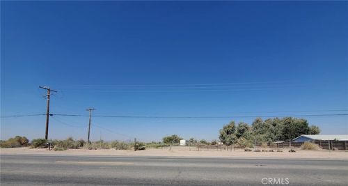 14983 S Neighbours Blvd, Blythe, CA, 92225-9396 | Card Image