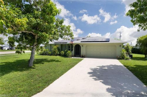 901 Se 23rd Ter, Cape Coral, FL, 33990-2550 | Card Image