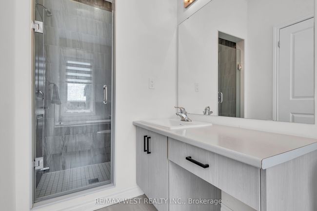 15 Quilico Rd, House attached with 5 bedrooms, 3 bathrooms and 1 parking in Vaughan ON | Image 23